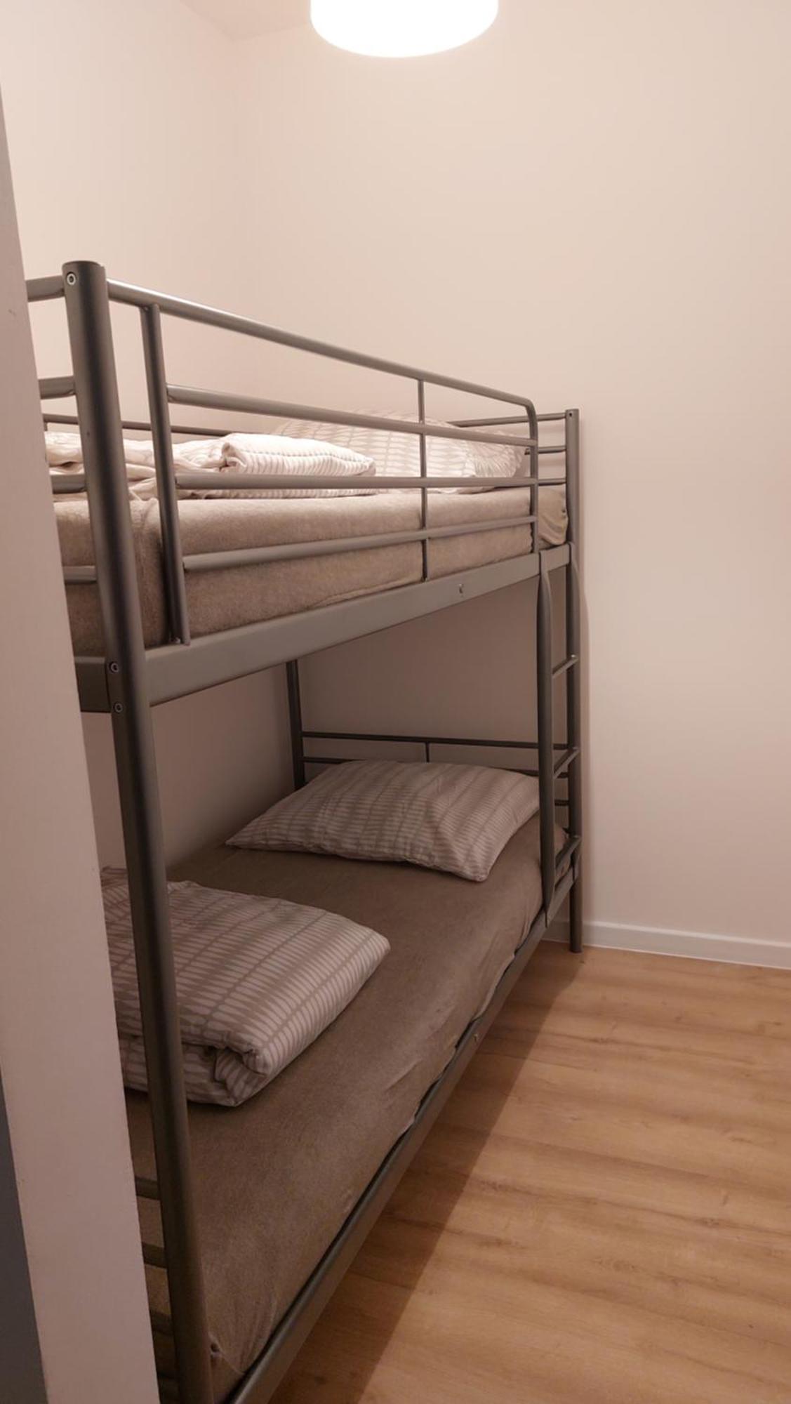 Apartament Z Ogrodkiem เชชูฟ ภายนอก รูปภาพ